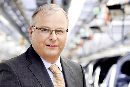 Dr. <b>Hubert Waltl</b> wird neuer Vorstand Produktion der Audi AG. Foto: Audi/ - 393067b0-7d09-0131-fd16-00163e17fa4b