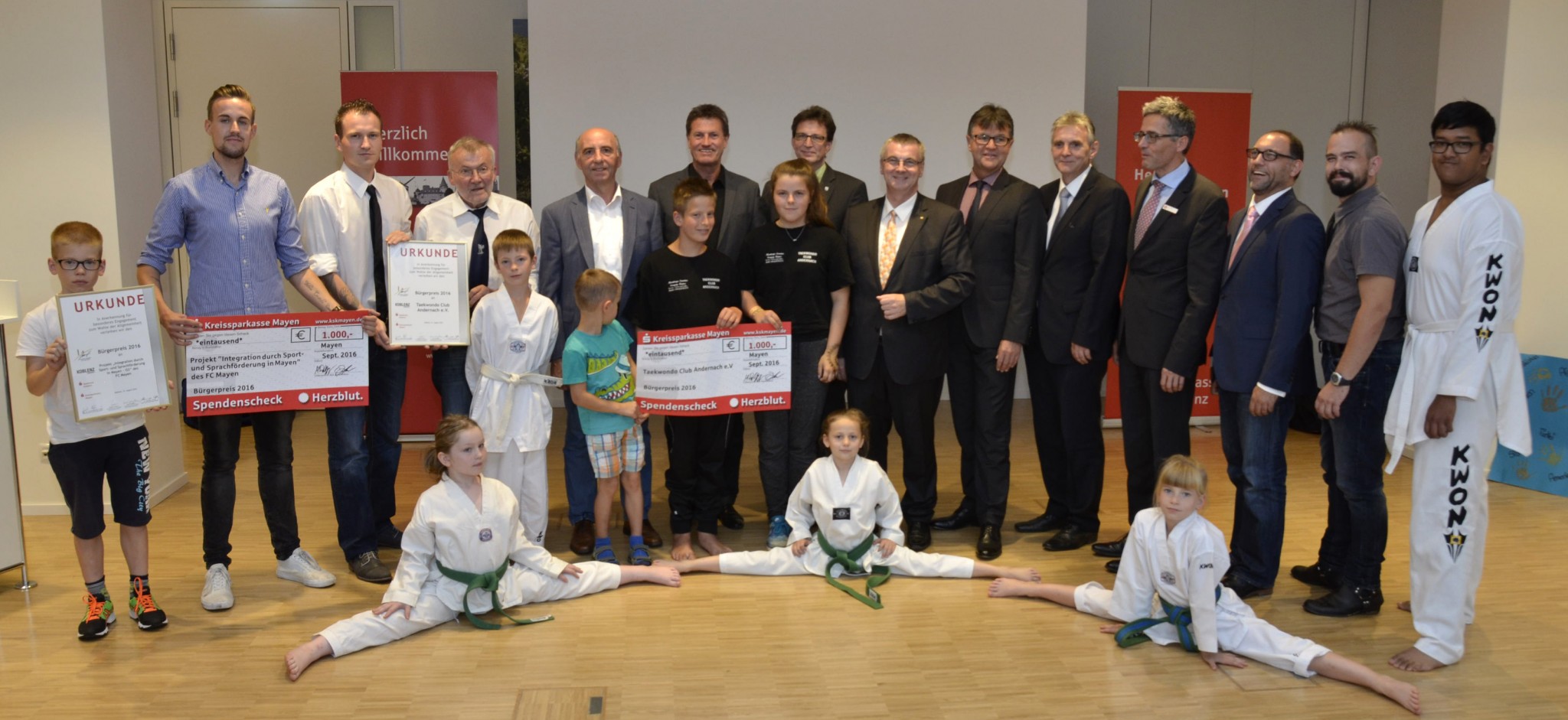 Bürgerpreis 2016 geht an Taekwondo Club Andernach und Integrationsprojekt ... - Eifel Zeitung